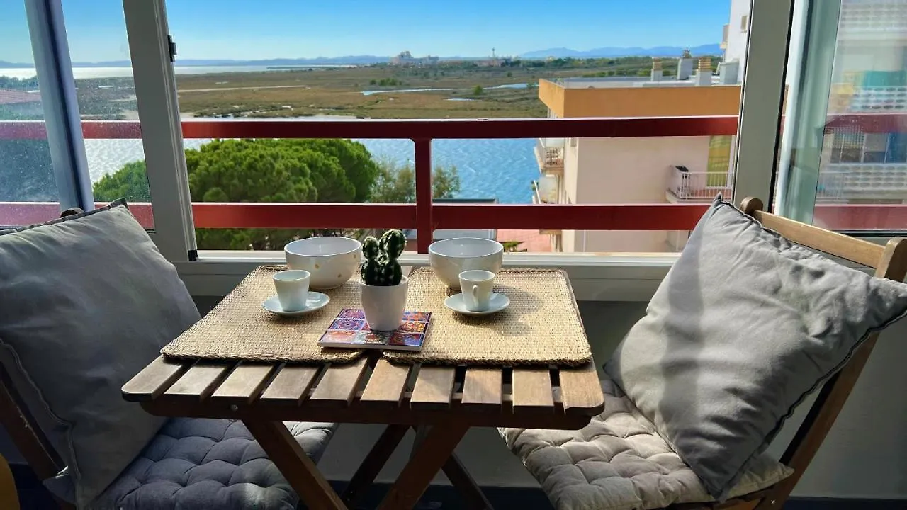 Apartamento Bonito Estudio En Roses Con Vista Al Mar Y Piscina